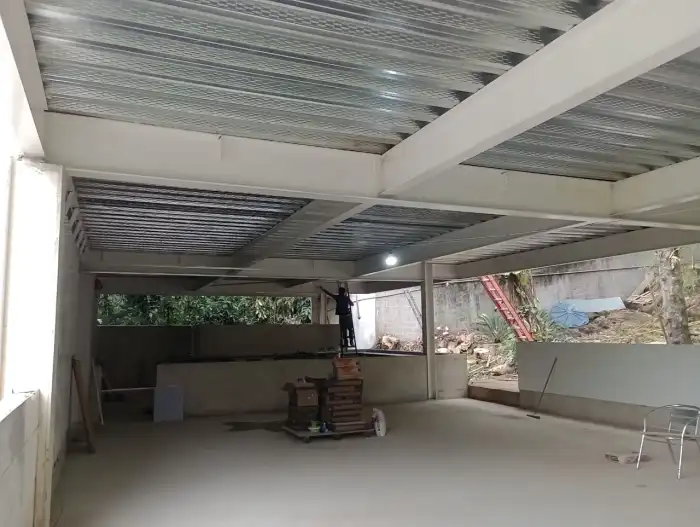 Obra em estrutura metálica executada pela SAFER