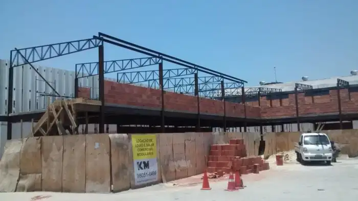 Obra em estrutura metálica executada pela SAFER