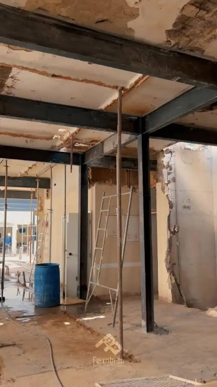 Obra em estrutura metálica executada pela SAFER